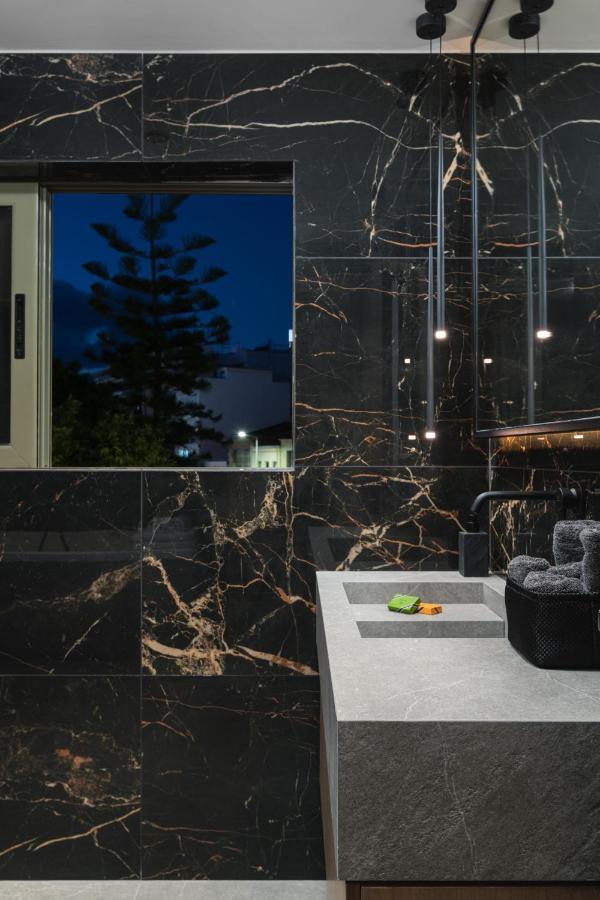 Urban Lofts Chrissi Akti Chania Exterior foto